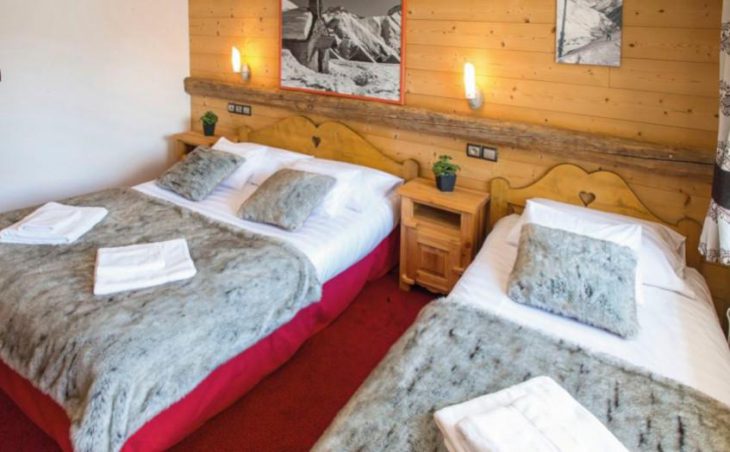 Hotel Chalet des Champions, Les Deux Alpes, Triple Bedroom